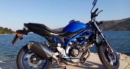 Suzuki SV650 (2025) 1.vl | Novo! 4 tkm | TOP STANJE | reg 04/2027 | 9g jamstva