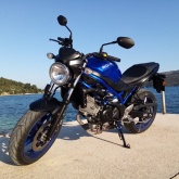 Suzuki SV650 (2025) 1.vl | Novo! 4 tkm | TOP STANJE | reg 04/2027 | 9g jamstva