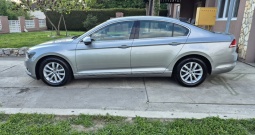 VW Passat 2.0 TDI Bluemotion Comfortline Servisna knjižica