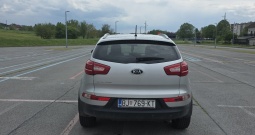 Prodajem ili mjenjan uz vasu doplatu