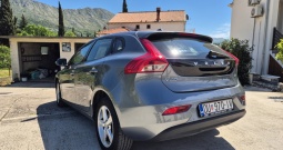 Volvo V40 D2 2017. automatik