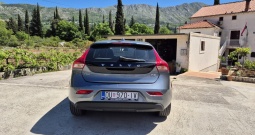 Volvo V40 D2 2017. automatik