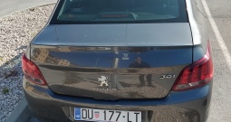Peugeot 301