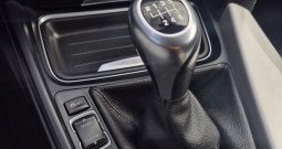 BMW serija 3 318d - navi, bi-xenon, novi lanac, reg 11/2026