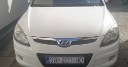 Hyndai I30 1.4 gls