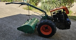 Motokultivator Goldoni 10 KS dizel,ispravan i uščuvan, sa frezom