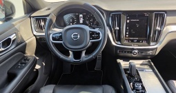 VOLVO S60 B4 R-DESIGN FWD AT