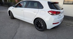 Hyundai i30 1.6 CRDI, Reg 11/2026, HR auto, servisna, Navi, Drive assist