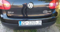 Vw golf 1.9 tdi. Nije uvoz. Ispis kilometara STP. Registriran do 16.4. 2027.