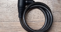 Prodajem zaštitu za zaključavanje bicikla na šifru i ključ