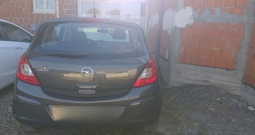 Prodajem Opel Corsu u odličnom stanju