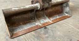 Kubota U48-4 / 2016 / 2615 radnih sati / PDV