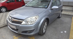 Opel Astra, 1. vlasnik, samo 60.700 km, top izdanje