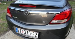 Opel insignia 118kw automatik
