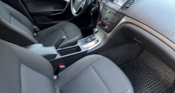 Opel insignia 118kw automatik