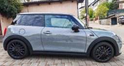 Mini Cooper 1.5T 2015. alu 17, atraktivan, originalnih 58.982km, zamjena