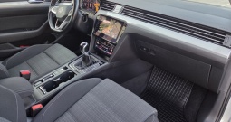 VW Passat Variant Redizajn 2.0TDI TOP STANJE