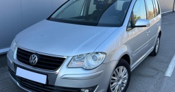 VW Touran 1.6i, 2009.g, reg 1 g, dvozonska klima, ispis km, nije uvoz