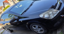 Opel Astra Twintop 1.9 CDTI 110 kW 2007