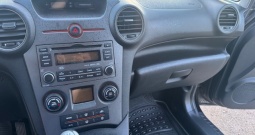 Prodaje se Kia Carens 2.0 CRDI