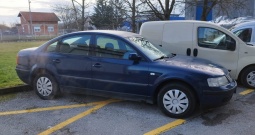 Prodajem Passat tdi, limuzina plavi