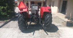 Univerzal 445 dt, pogon 4x4