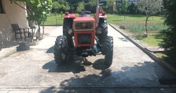 Univerzal 445 dt, pogon 4x4