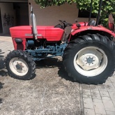 Univerzal 445 dt, pogon 4x4