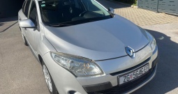 Renault Megane Grandtour 1.6 benzin,1. Vlasnik,samo 134ooo kilometara,servisna!