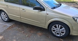 Opel Astra 1,6