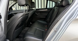 Bmw serija 5 520d sport luxury redizajn automatik *novo* virtual*koža