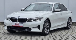 BMW SERIJA 3 320i