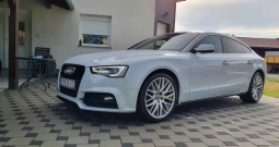 Audi A5 S-Line Black Edition 2.0 TDI 110 kW