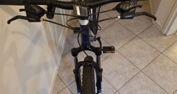 KROSS bicikl MTB Hexagon 3.0 27,5 L