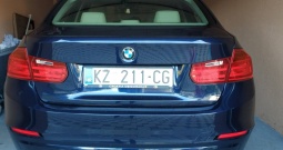 BMW 318 - sportska sjedala, krovni prozor, registriran
