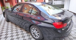 BMW 318 - sportska sjedala, krovni prozor, registriran