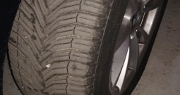 BMW 318 - sportska sjedala, krovni prozor, registriran