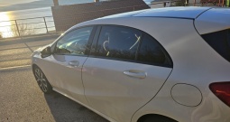 Mercedes Benz A180