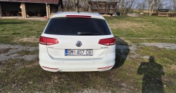 VW Passat Variant 1.6 TDI Bluemotion Comfortline Reg 5/2027. Servisna knjiga.