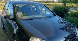 Vw golf 5 1.9 tdi. Nije uvoz. Ispis kilometara STP. Reg do 16 4 2027.