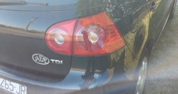 Vw golf 5 1.9 tdi. Nije uvoz. Ispis kilometara STP. Reg do 16 4 2027.
