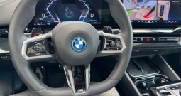 BMW 530eM+ima sve! Hybrid plug in-struja+benzin+299ks-2024 proč. op