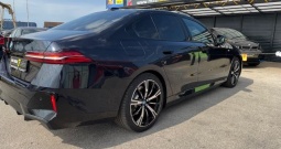 BMW 530eM+ima sve! Hybrid plug in-struja+benzin+299ks-2024 proč. op
