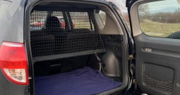 Toyota RAV4 2.2D-4D-limited-reg.04/2027-garažiran