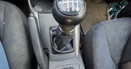 Toyota RAV4 2.2D-4D-limited-reg.04/2027-garažiran