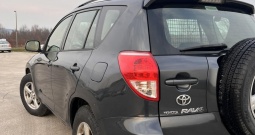 Toyota RAV4 2.2D-4D-limited-reg.04/2027-garažiran