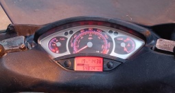 Yamaha X-MAX 250