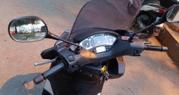 Yamaha X-MAX 250