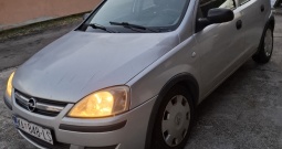 Prodajem Opel Corsu