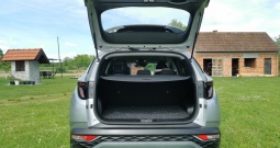 Tucson NX4 1.6t 150 6mt 2wd style